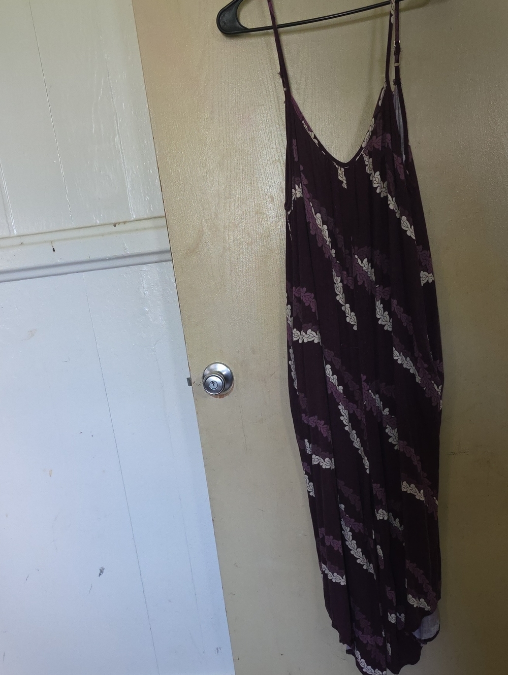Sleeveless V-Neck Maxi Dress in Plum Floral Stripe